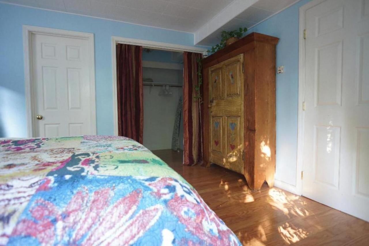 Large 1 Bedroom Apartment, Home Theater, Fireplace Berkeley Bagian luar foto